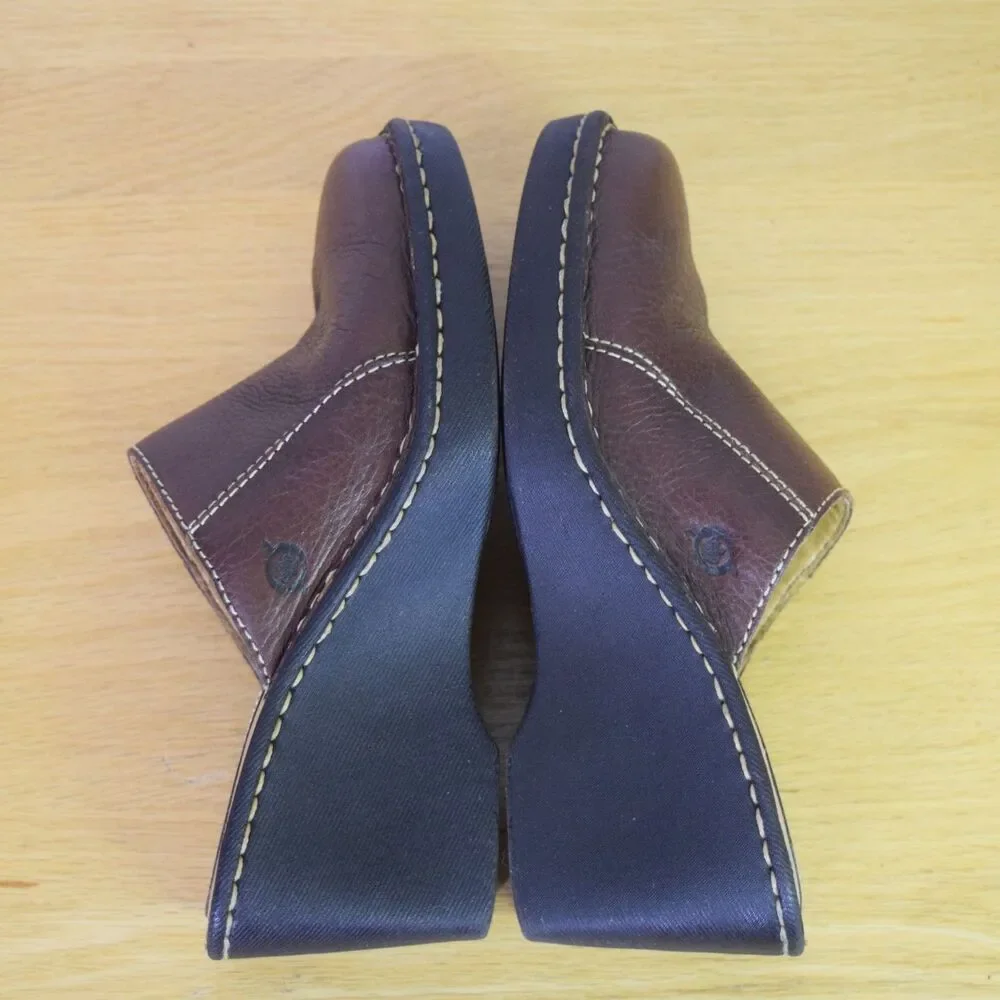 BORN Womens Size 7 Leather Chunky Square Heel Slip On Clogs Brown Y2K Mules